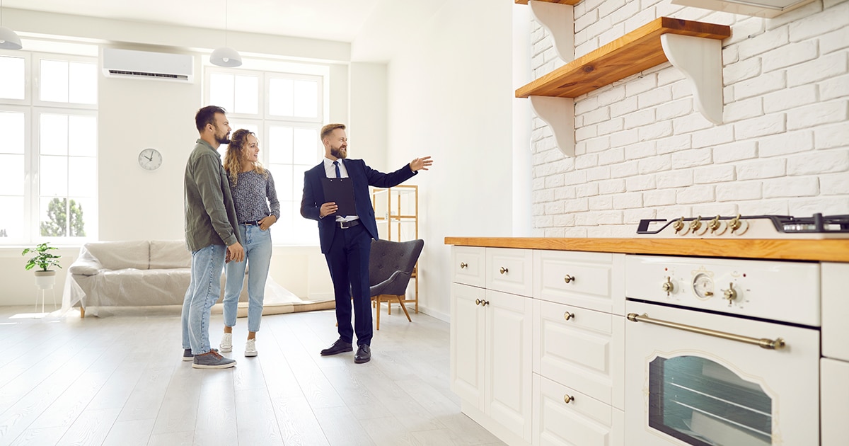 Avoid Buying the Wrong Home: Choose the Right Denver Relocation Realtor